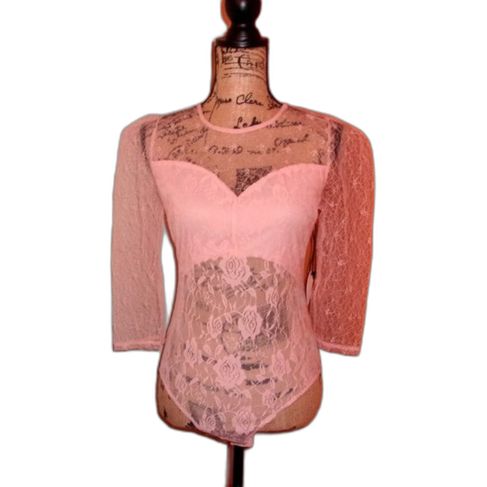 Milk & Honey Large Peach Lace Bodysuit NWT